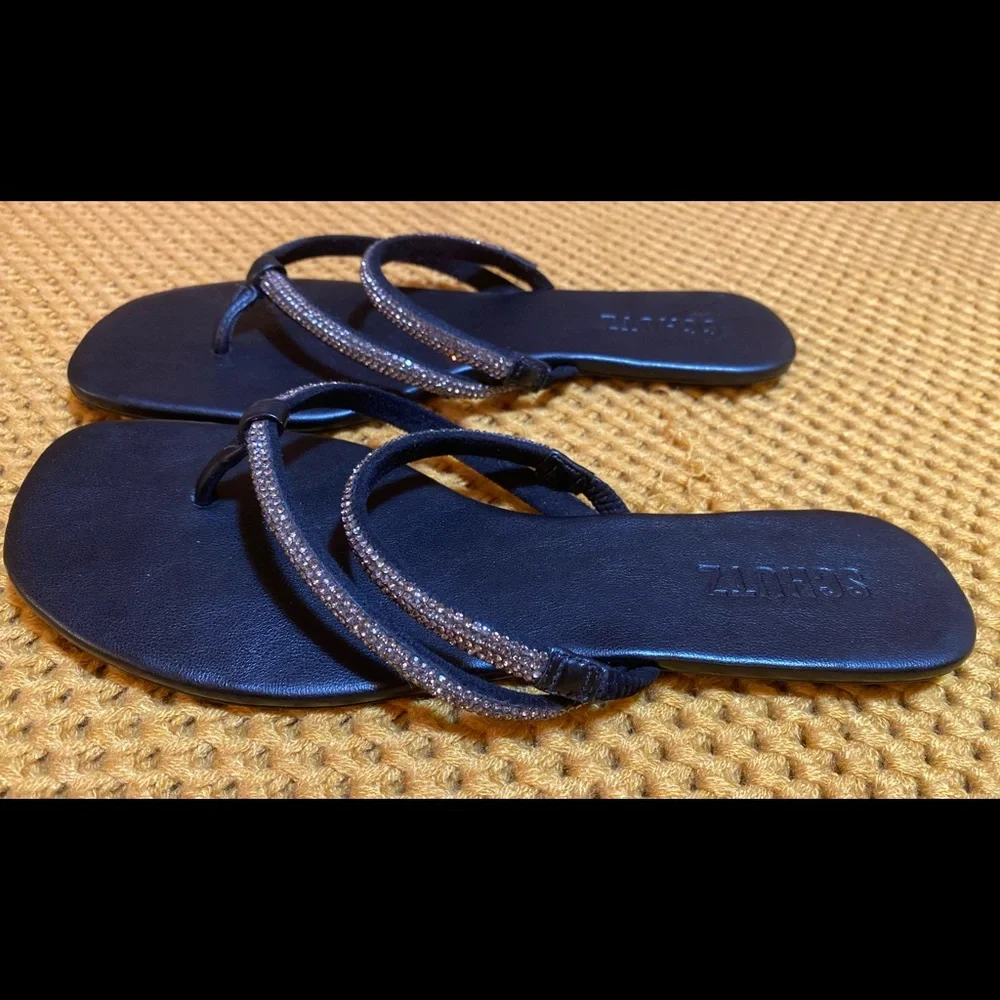 SCHUTZ Black Sandals with Gold Accents - Picture 4 of 4